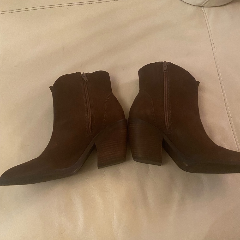 LUCKY brand suede boots